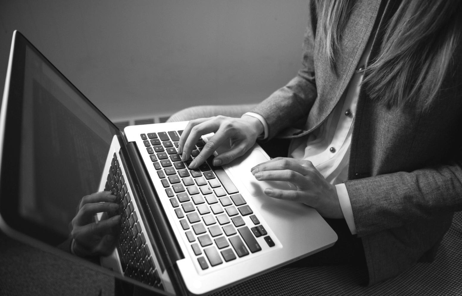 市場変動分析のグラフとデータ